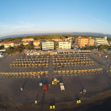 Appartamento Liberius A 100m Dal Mare Marina di Castagneto Carducci